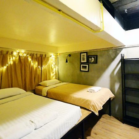 บัฟฟ์ โฮสเทล Hostel กรุงเทพมหานคร ภายนอก รูปภาพ